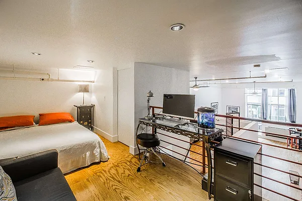 Sold by Keller Williams NYC | media 20