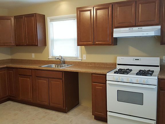 5th image of 16 Independence St