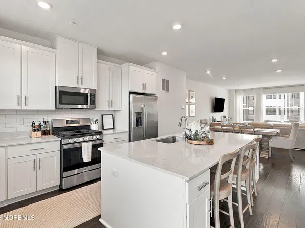 94 Bataan Avenue, Tinton Falls, NJ 07724