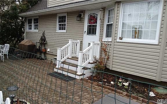 4th image of 10 E Cedar St