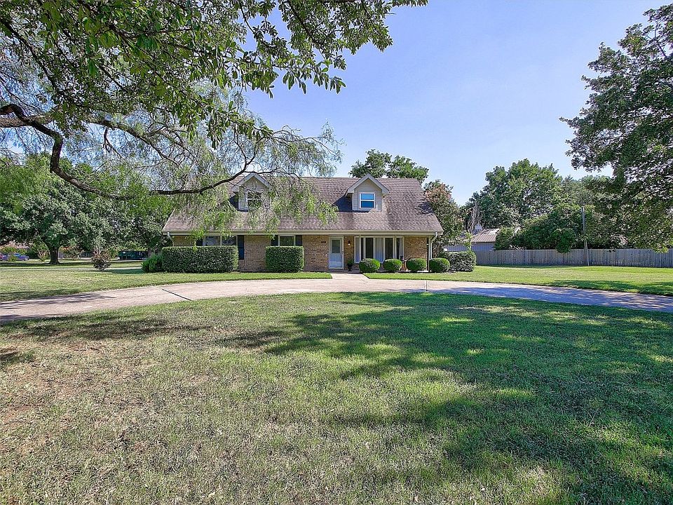 1st image of 1409 Whispering Dell Ct