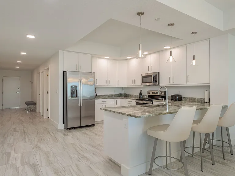 415 Island Way #402 — Photo 14