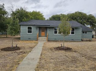 519 N Bishop St, San Marcos, TX 78666