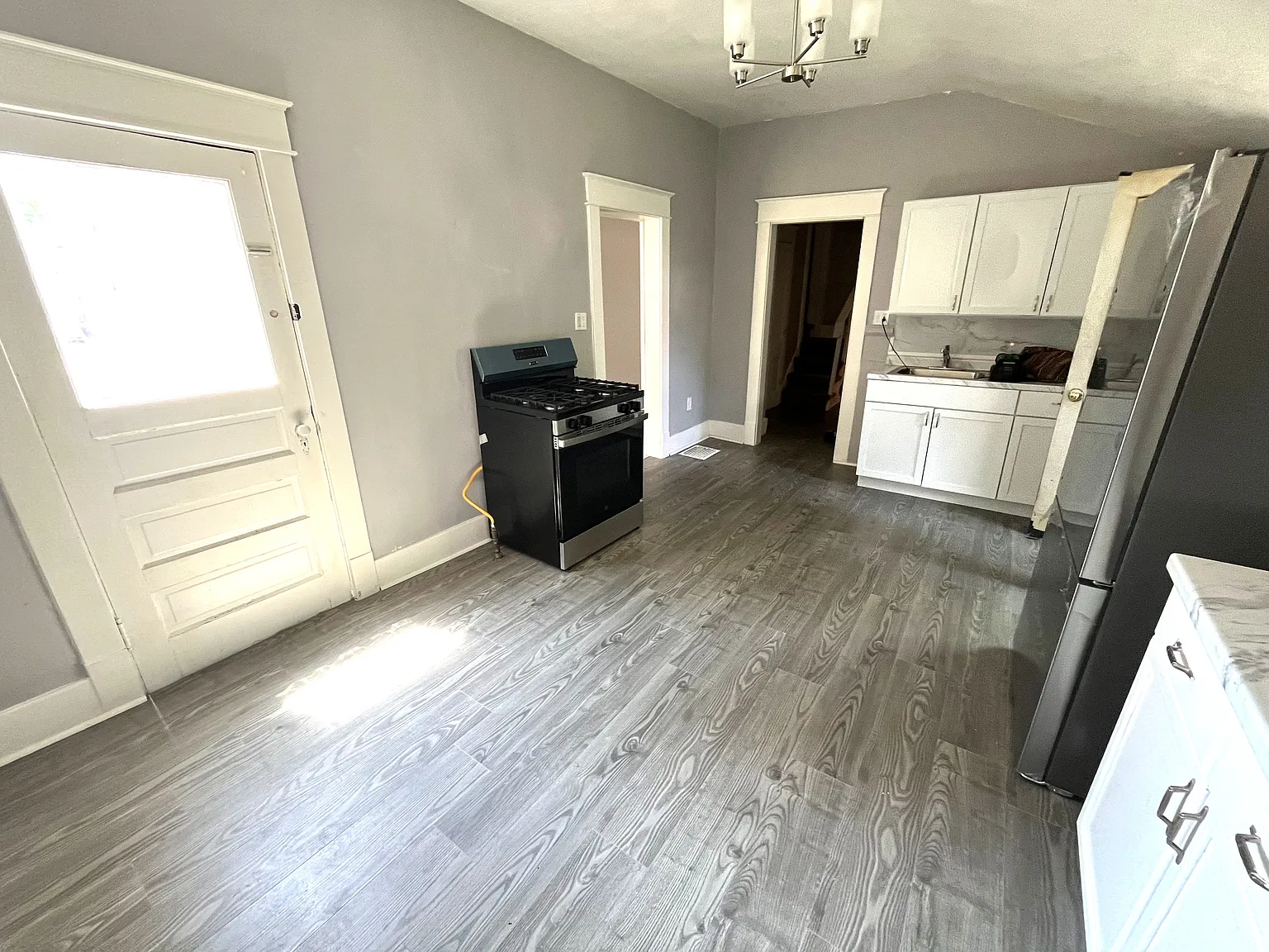 3 bed, 1272 sqft, $1,125 — Photo 1