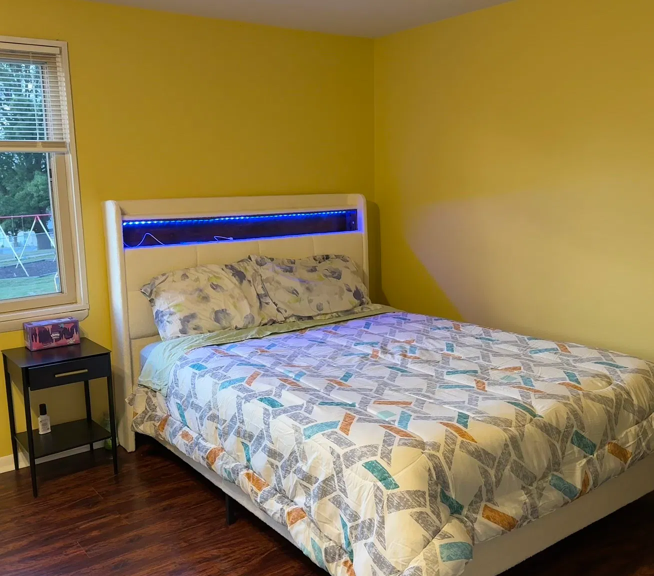250 Tanglewood Ln — Photo 1
