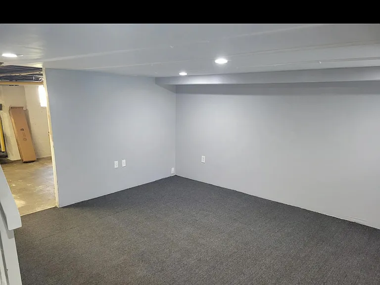 6757 Woodley Rd — Photo 12