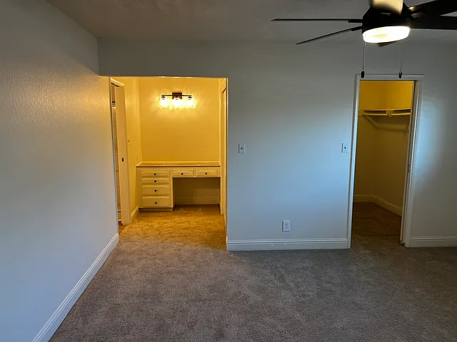 3245 W Dovewood Ln — Photo 10