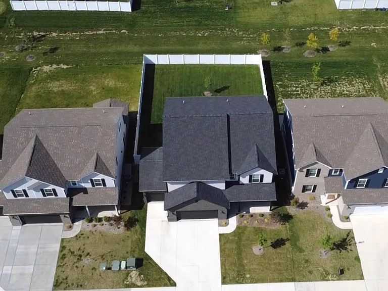 20130 Allegheny Ln — Photo 5