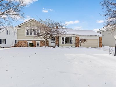 1936 Lockmere Dr SE, Kentwood, MI, 49508