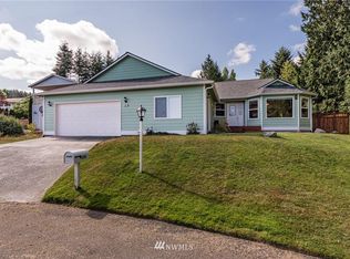 281 Coral Dr, Sequim, WA 98382