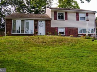 750 Rhoads Dr, Springfield, PA 19064