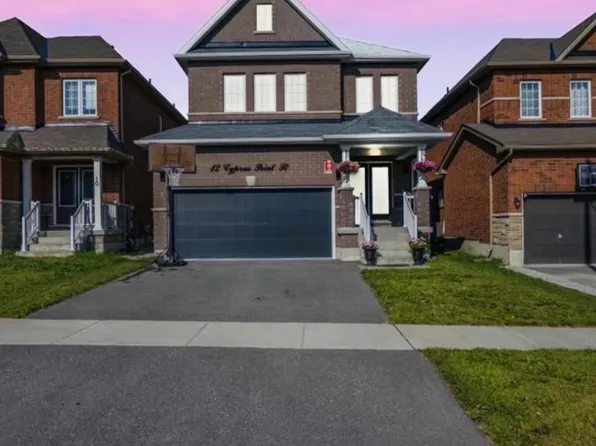 12 Cypress Point, Barrie, ON L4N 6J9