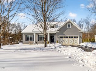 11 Westfall Court, Averill Park, NY 12018