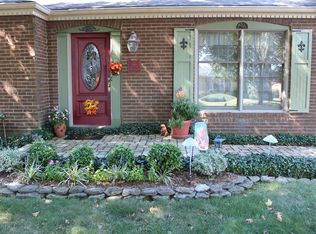 305 Emerson Ave, Clarksville, IN 47129