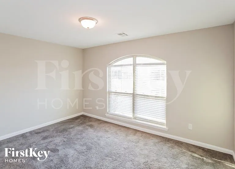 9200 SW 48th Ter — Photo 13