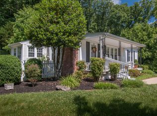 160 Whispering Ln, Bristol, VA 24201