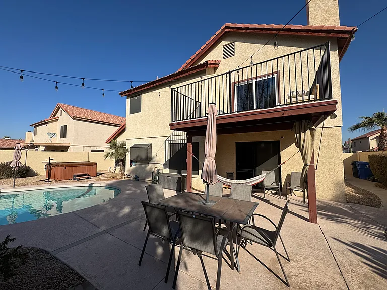 3728 N Copenhagen Dr — Photo 47