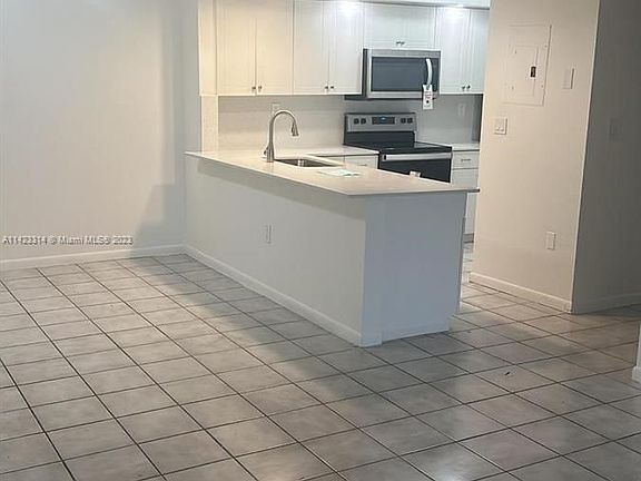 3rd image of 8640 SW 212th St APT 206