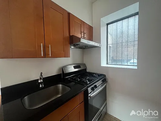 Rented by Alpha Properties NYC I LLC | media 8