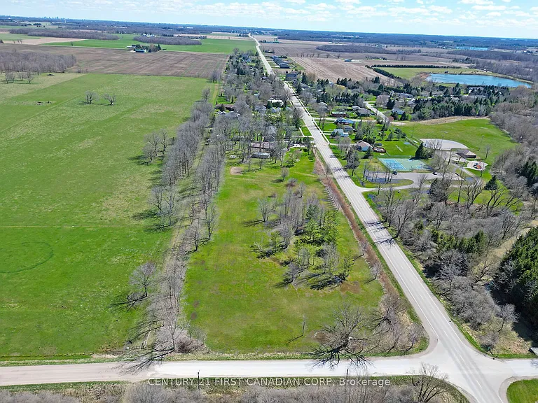 23992 Denfield Rd — Photo 38