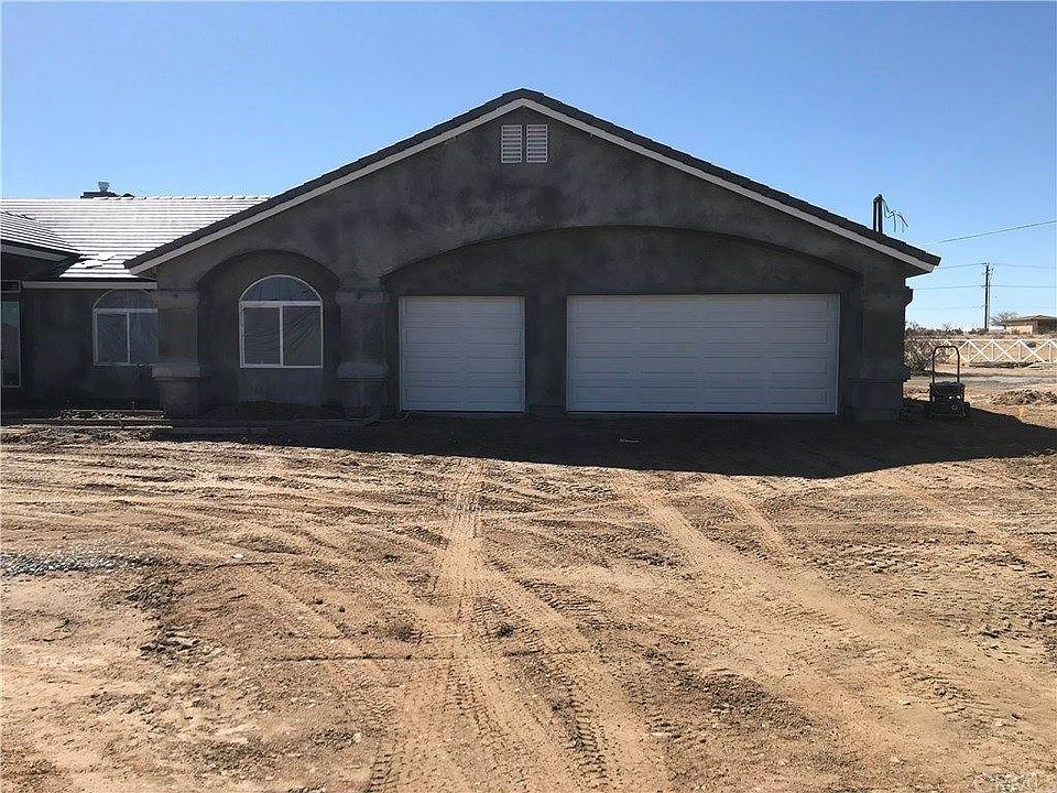 2nd image of 13445 S Aster Rd
