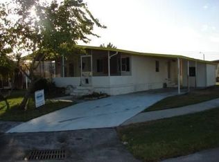 260 NW 218th Ter, Pembroke Pines, FL 33029