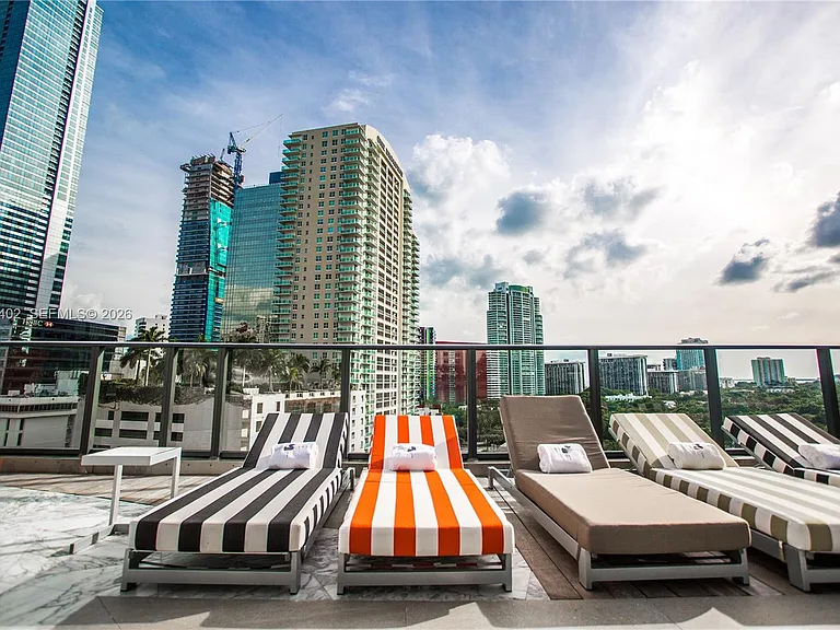 1300 S Miami Ave #2210 — Photo 37
