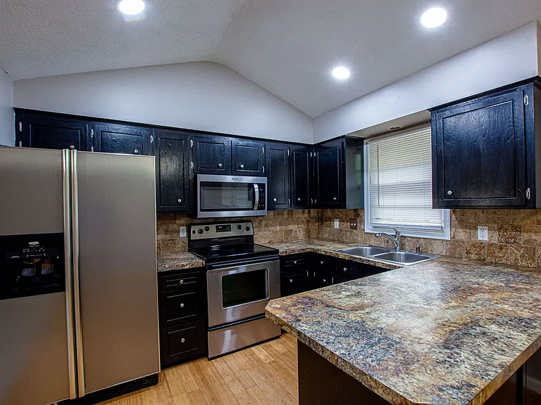 9123 Berry St — Photo 10