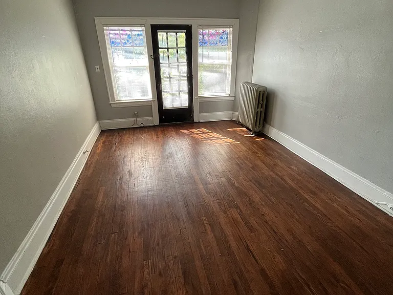 16814 Madison Ave #9 — Photo 3