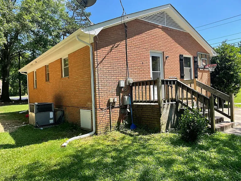 5651 Old Monroe Rd — Photo 8