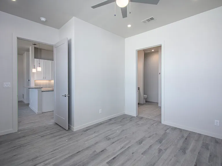 2201 Arbrook — Photo 26