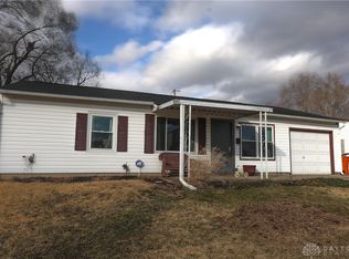 1134 Frayne Dr, New Carlisle, OH