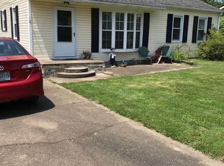 1203 S 4th St, Boonville, IN 47601