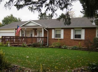 110 Poplar Rd, Yorkville, IL 60560