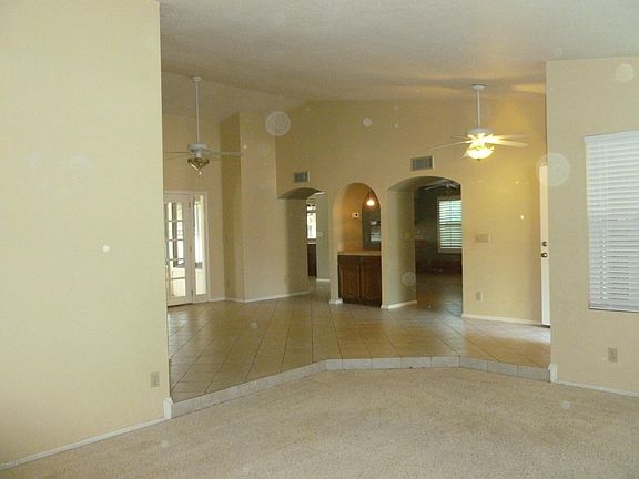 4th image of 9308 S Taylor Dr