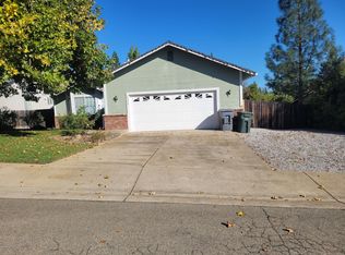 4979 Tralee Ln, Redding, CA 96001