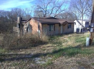 1428 2nd St E, Milan, IL 61264
