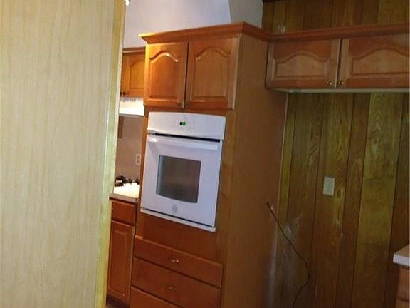 5th image of 1105 Gannon Ln
