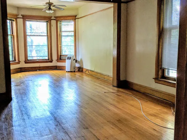 3037 W Logan Blvd, Chicago, IL