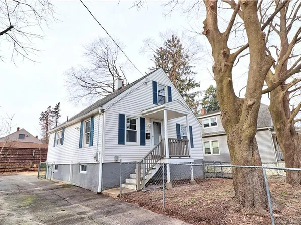 35 Beverly Avenue, Waterbury, CT 06704