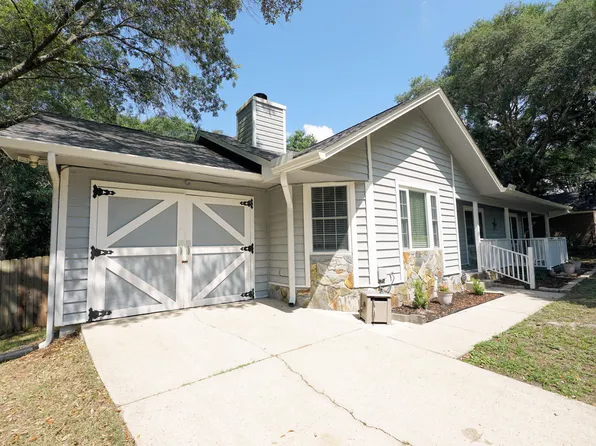 309 Ashley Dr, Crestview, FL 32536