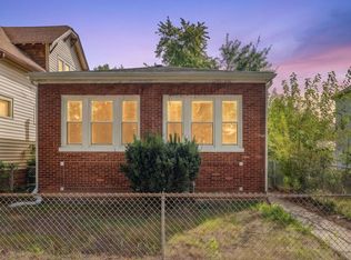 10721 S Prairie Ave, Chicago, IL 60628