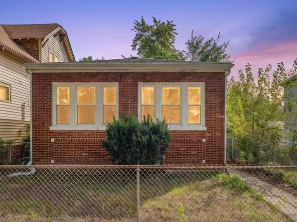 10721 S Prairie Ave, Chicago, IL 60628