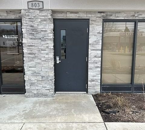2nd image of 803 East Ave #B