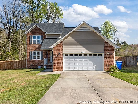 2nd image of 304 Peterson Pl