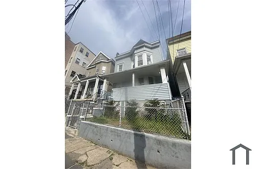 50 Victor St Photo 1