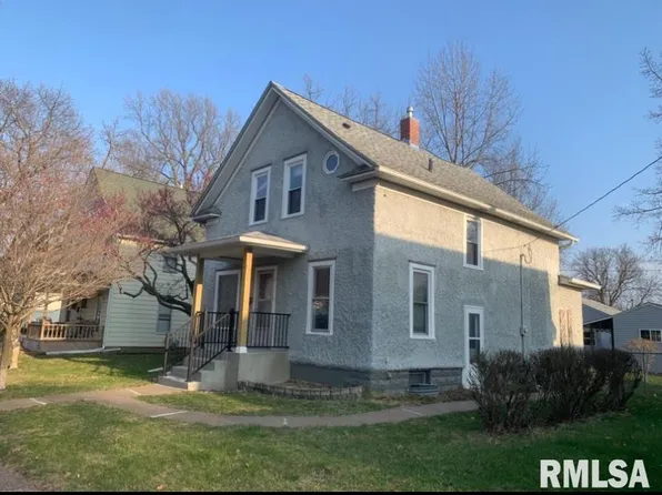 1418 29th Ave, Moline, IL 61265
