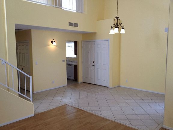 3rd image of 3252 Centavo Dr