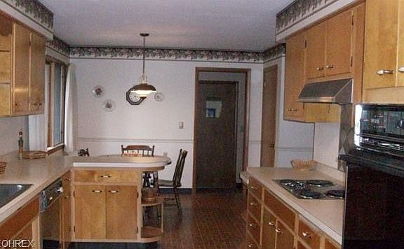 3rd image of 182 Pepperidge Dr