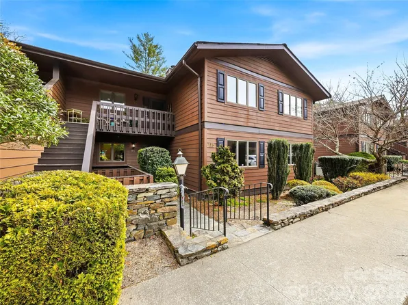 115 Bent Tree Dr APT F2, Hendersonville, NC 28739